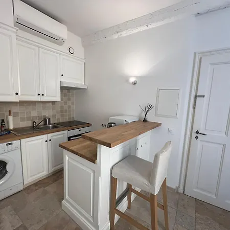 Apartman Maison *